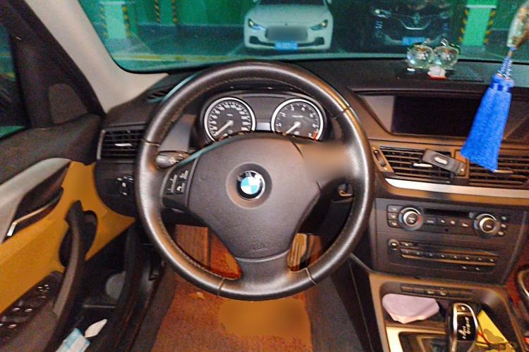 Used BMW X1 2012 xDrive20i Steering Wheel
