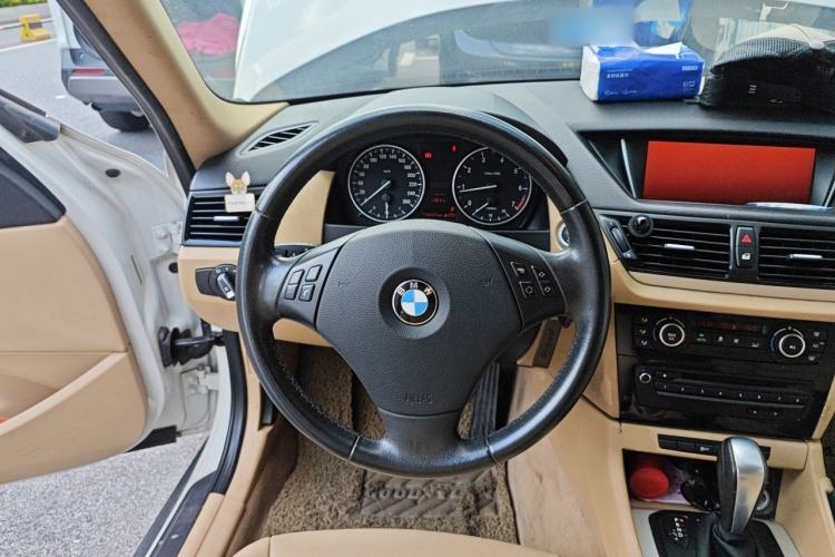 Used BMW X1 2012 sDrive18i Luxury Edition Steering Wheel