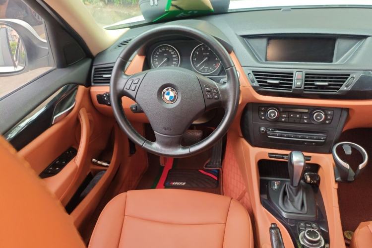 Used BMW X1 2012 sDrive18i Luxury Edition Steering Wheel