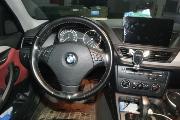 Used BMW X1 2012 sDrive18i Fashion Model Steering Wheel