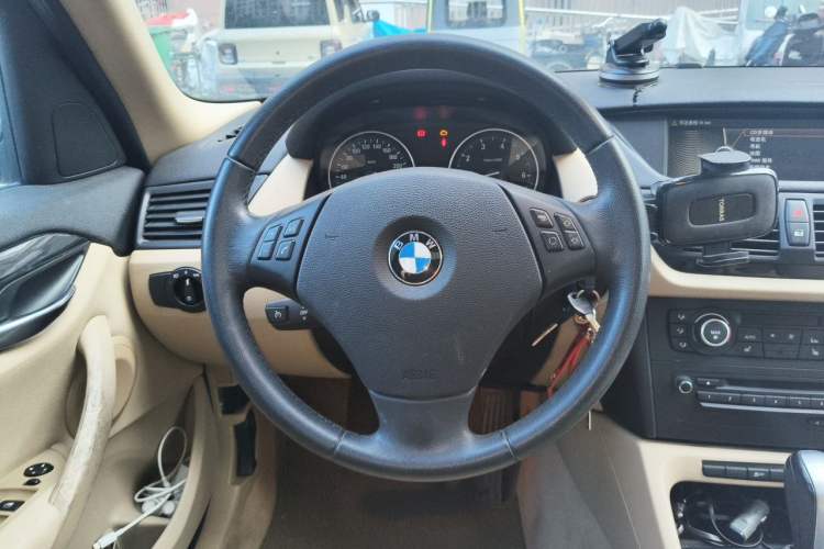 Used BMW X1 2012 sDrive18i Luxury Edition Steering Wheel
