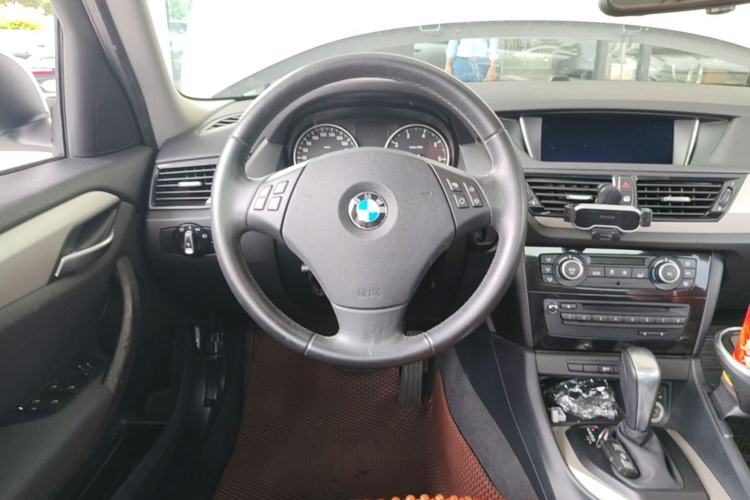 Used BMW X1 2012 sDrive18i Luxury Edition Steering Wheel