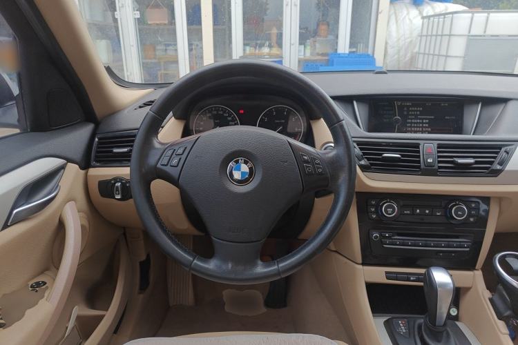 Used BMW X1 2012 sDrive18i Luxury Edition Steering Wheel