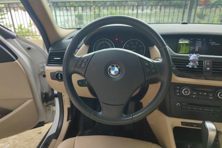Used BMW X1 2012 sDrive18i Luxury Model Steering Wheel