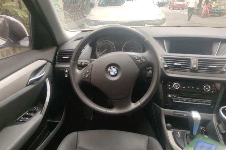 Used BMW X1 2012 sDrive18i Luxury Edition Steering Wheel