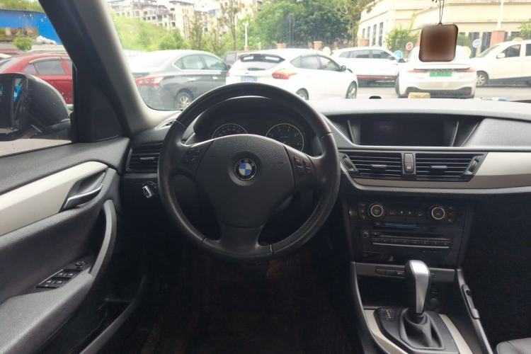 Used BMW X1 2012 sDrive18i Luxury Edition Steering Wheel