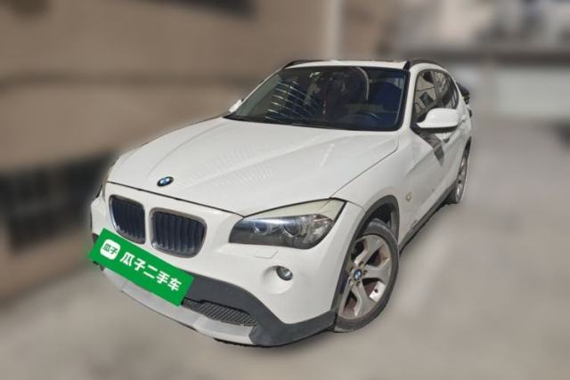 BMW X1 2012 sDrive18i Luxury Model d’occasion