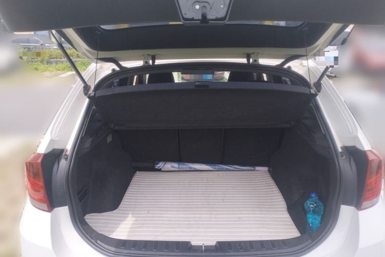 Used BMW X1 2012 sDrive18i Fashion Model Trunk