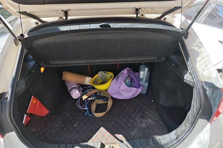 Used BMW X1 2012 sDrive18i Fashion Model Trunk