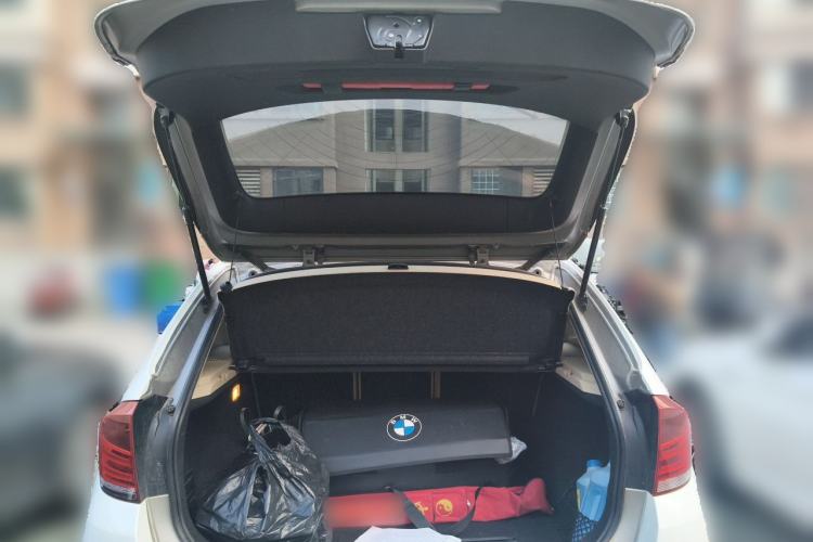 Used BMW X1 2012 sDrive18i Luxury Edition Trunk