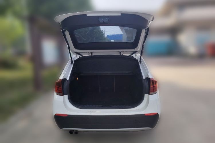 Used BMW X1 2012 xDrive20i Luxury Model Trunk