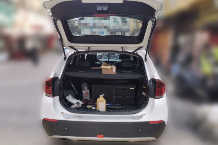 Used BMW X1 2012 sDrive18i Luxury Edition Trunk