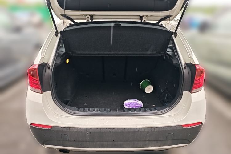 Used BMW X1 2012 sDrive18i Luxury Edition Trunk