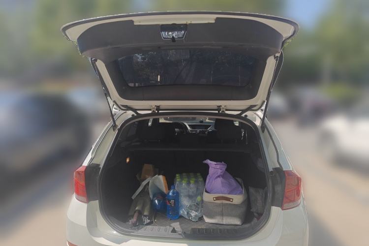 Used BMW X1 2012 sDrive18i Fashion Model Trunk
