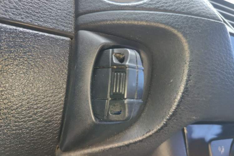Used BMW X1 2012 sDrive18i Luxury Edition Vehicle Key