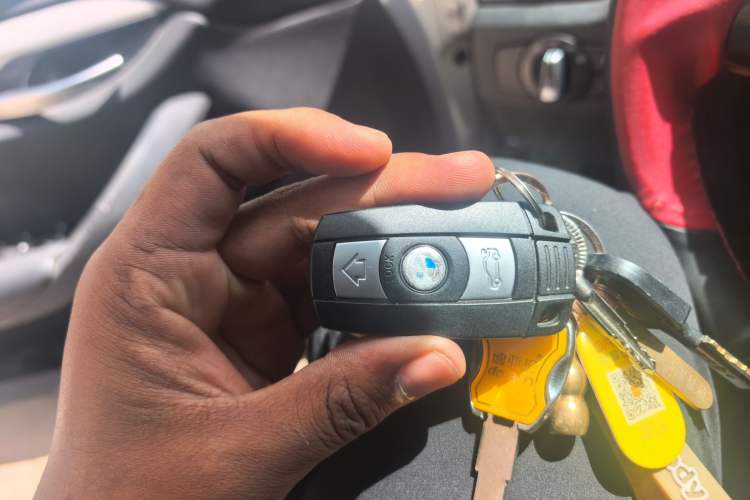Used BMW X1 2012 sDrive18i Luxury Edition Vehicle Key