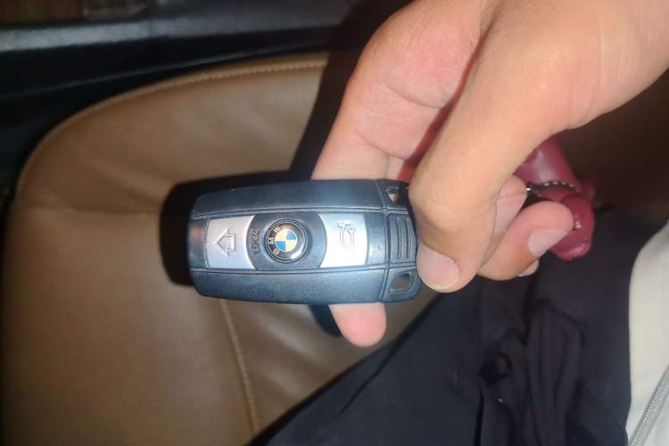 Used BMW X1 2012 xDrive20i Vehicle Key