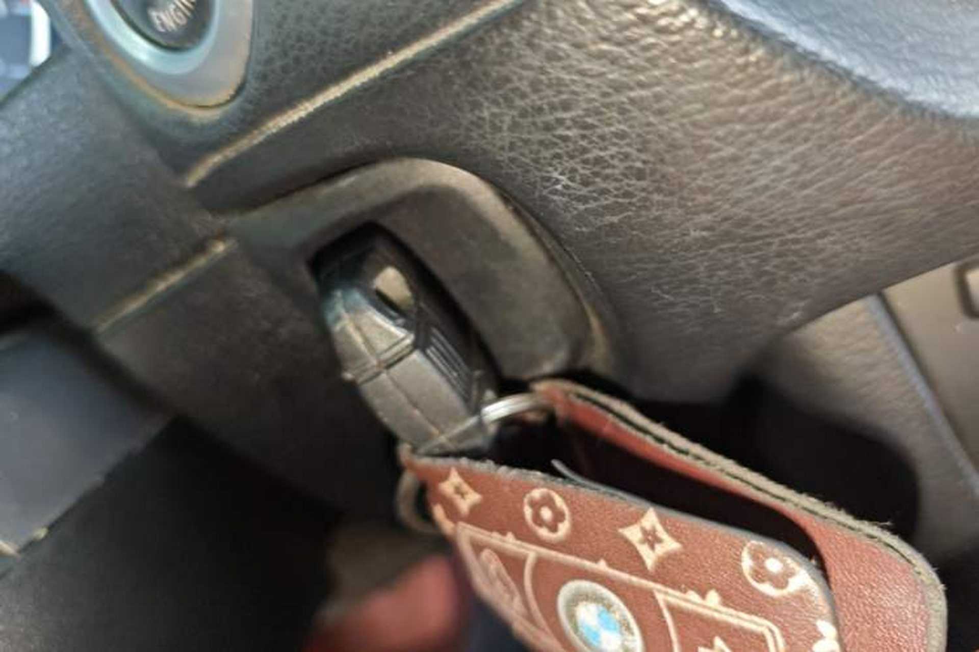 Used BMW X1 2012 sDrive18i Fashion Model Vehicle Key