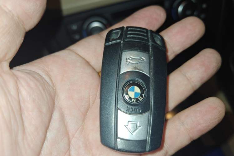 Used BMW X1 2012 sDrive18i Luxury Model Vehicle Key