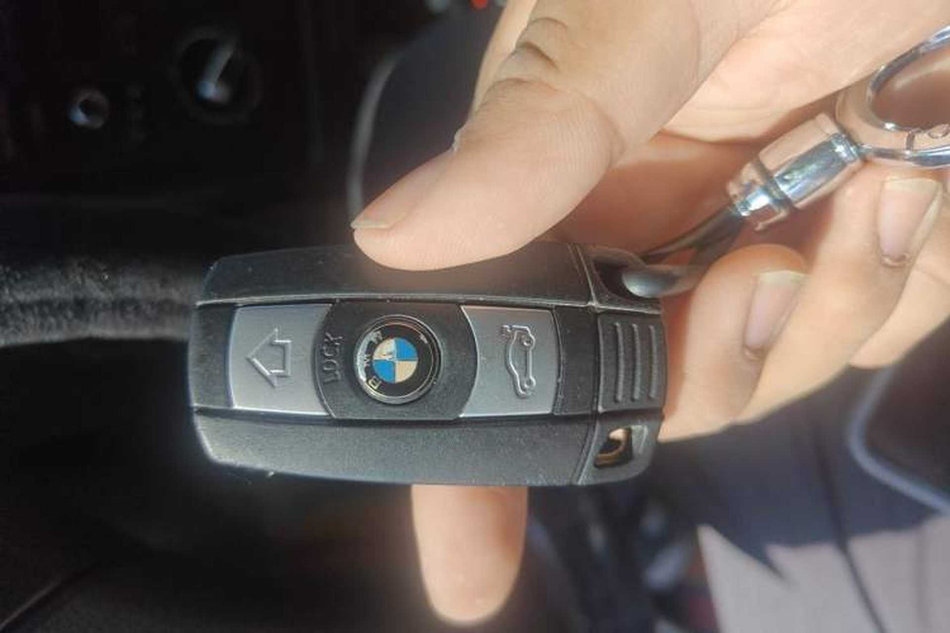 Used BMW X1 2012 sDrive18i Fashion Model Vehicle Key