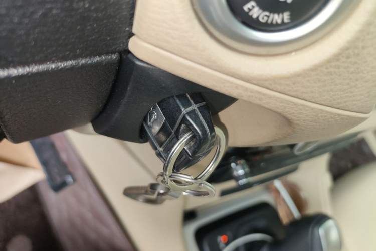 Used BMW X1 2012 sDrive18i Luxury Edition Vehicle Key
