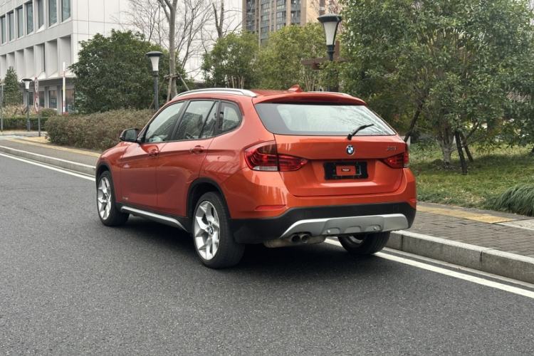 Used BMW X1 2012 xDrive20i Exterior 4