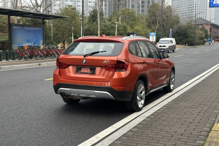 Used BMW X1 2012 xDrive20i Exterior 6