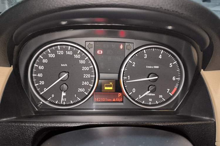 Used BMW X1 2012 sDrive18i Luxury Edition Instrument Cluster