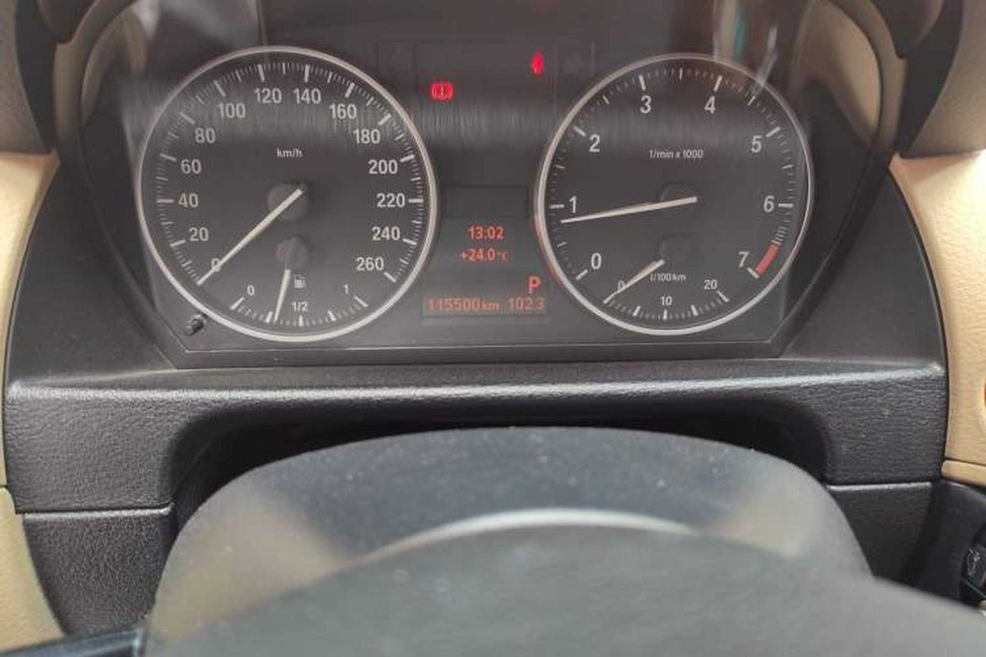 Used BMW X1 2012 sDrive18i Luxury Edition Odometer Close Up