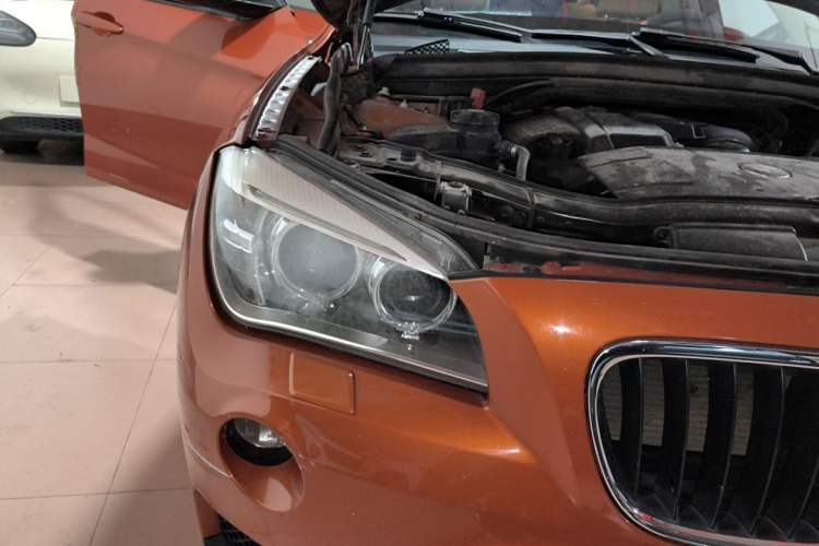 Used BMW X1 2012 sDrive18i Luxury Edition Right Front Headlight
