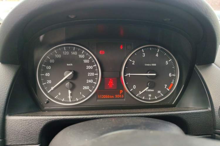 Used BMW X1 2013 sDrive18i Fashion Model Instrument Cluster