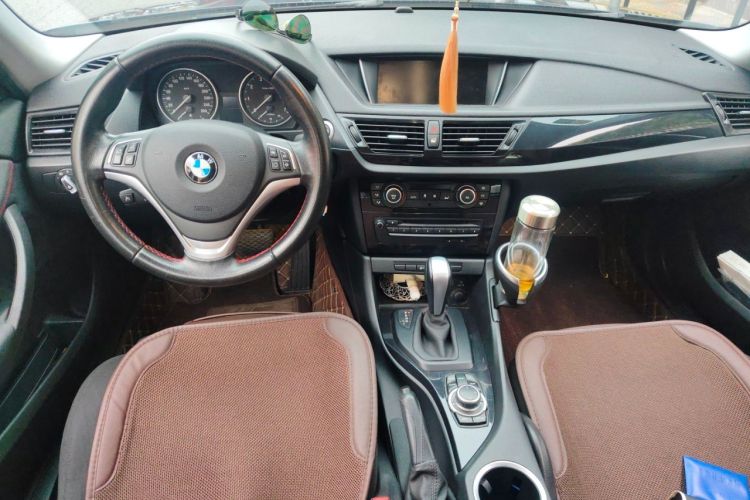 Used BMW X1 2013 sDrive18i Sport Design Package Center Console