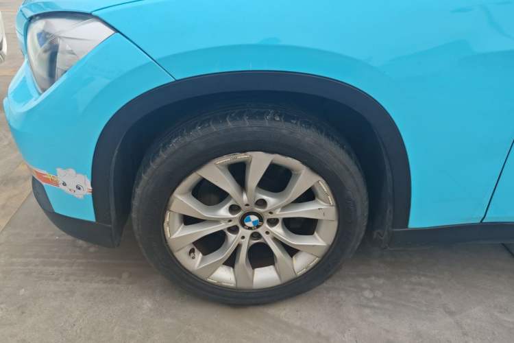 Used BMW X1 2013 sDrive18i Fashion Model Left Front Wheel Hub