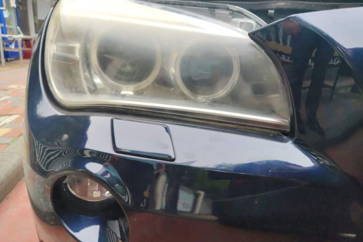 Used BMW X1 2013 sDrive18i Sport Design Package Right Front Headlight
