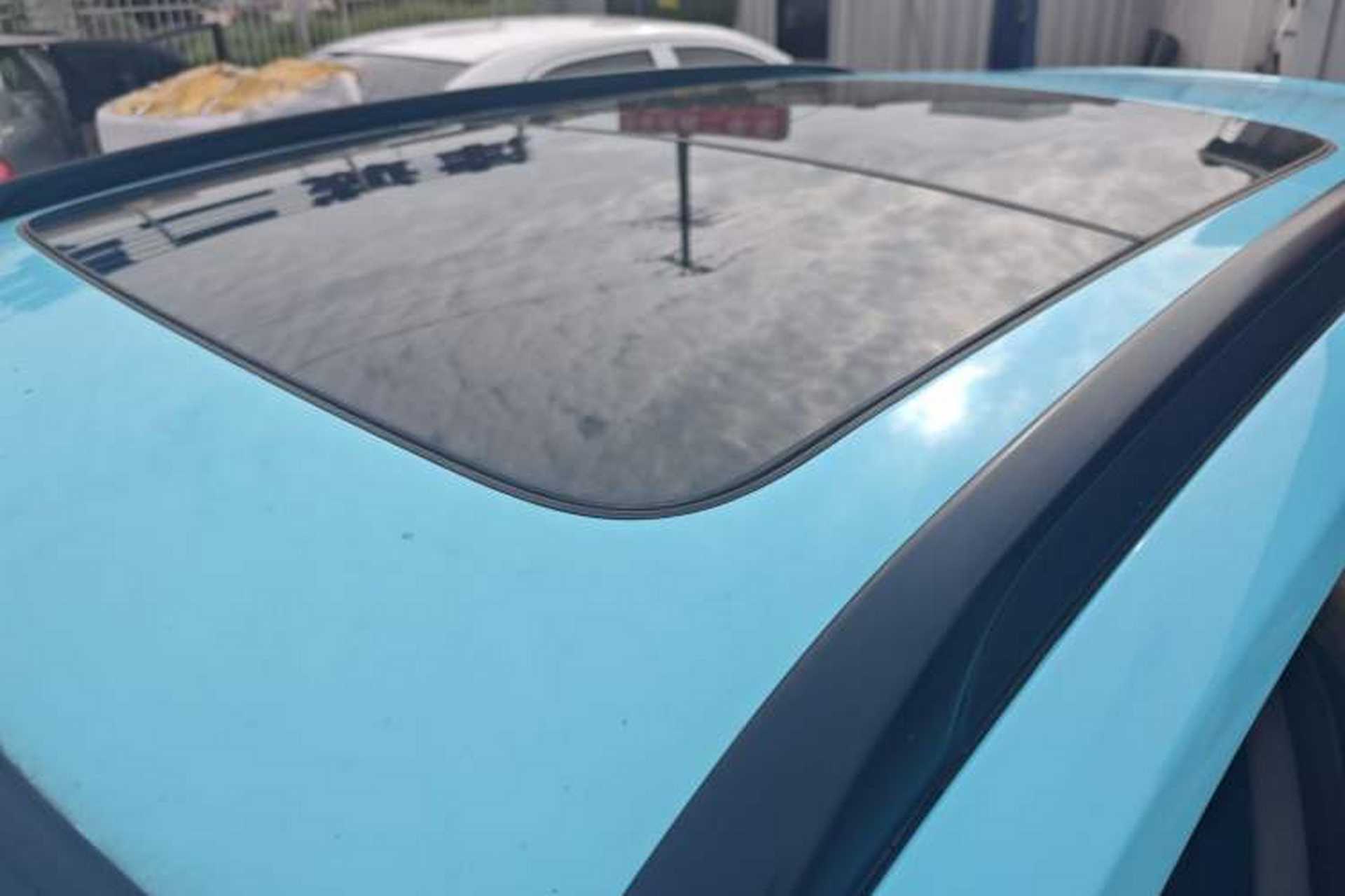 Used BMW X1 2013 sDrive18i Fashion Model Roof
