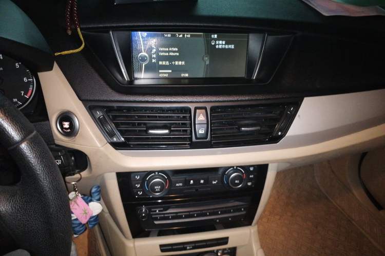 Used BMW X1 2013 sDrive18i Leading Model Audio And AC Panel
