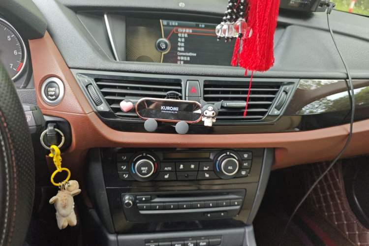 Used BMW X1 2013 xDrive20i X Design Package Audio And AC Panel