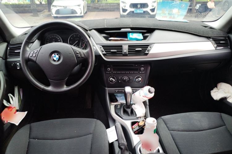 Used BMW X1 2013 sDrive18i Fashion Model Center Console