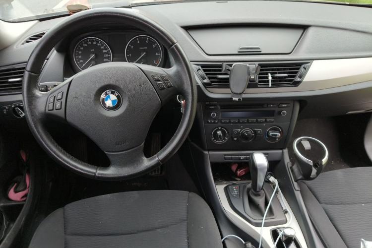 Used BMW X1 2013 sDrive18i Fashion Model Center Console