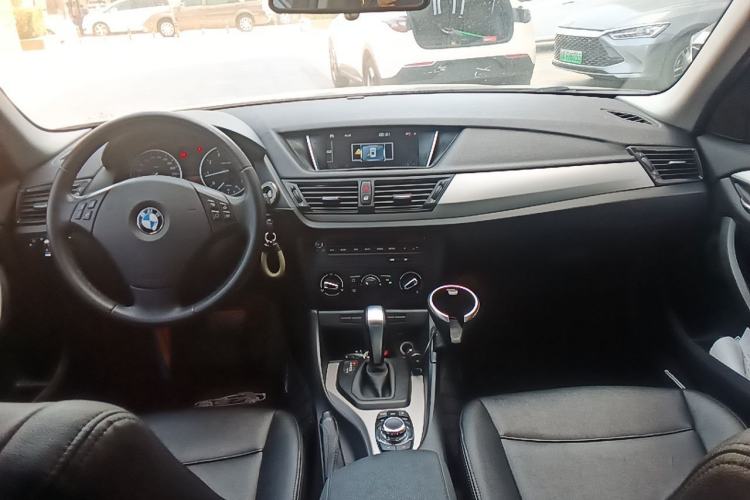 Used BMW X1 2013 sDrive18i Fashion Model Center Console