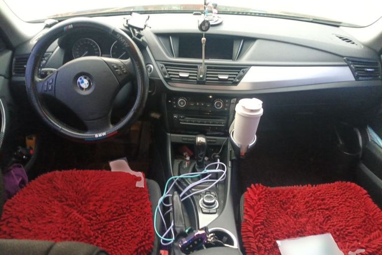 Used BMW X1 2013 sDrive18i Leading Model Center Console