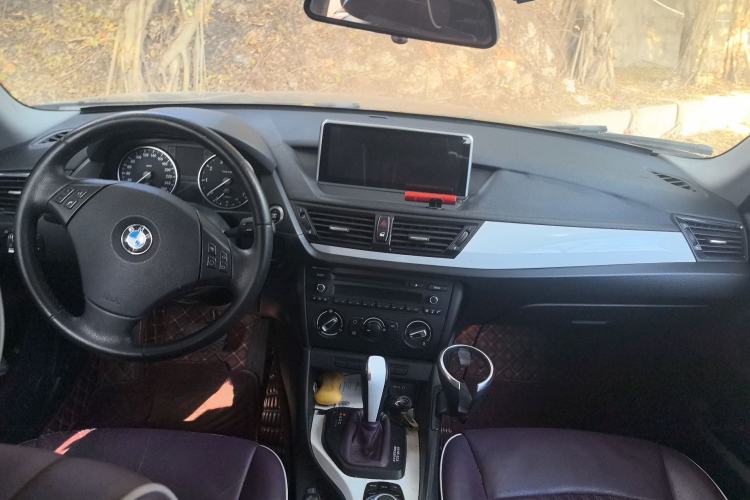 Used BMW X1 2013 sDrive18i Fashion Model Center Console
