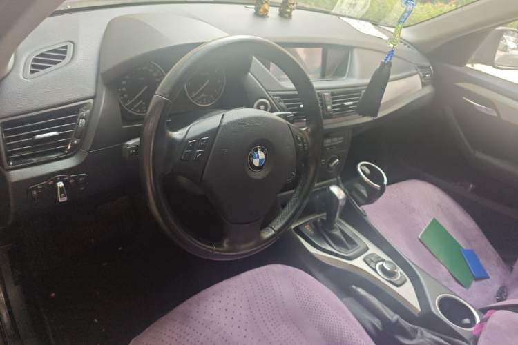 Used BMW X1 2013 sDrive18i Fashion Model Center Console