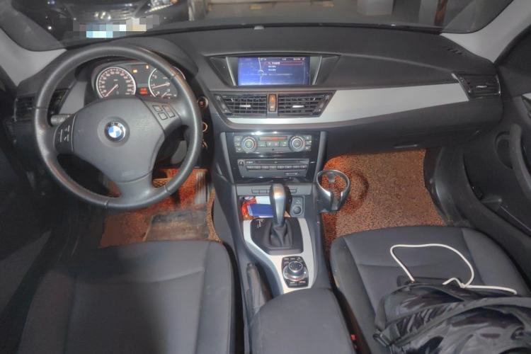 Used BMW X1 2013 sDrive18i Leading Model Center Console