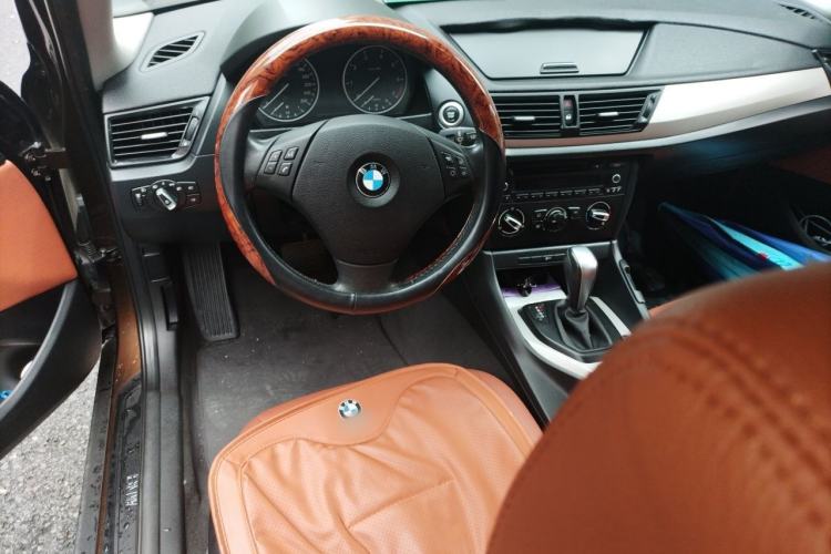Used BMW X1 2013 sDrive18i Fashion Model Center Console