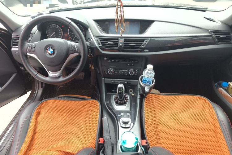 Used BMW X1 2013 sDrive20i Sports Design Package Center Console