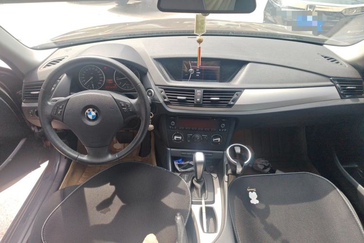 Used BMW X1 2013 sDrive18i Fashion Model Center Console