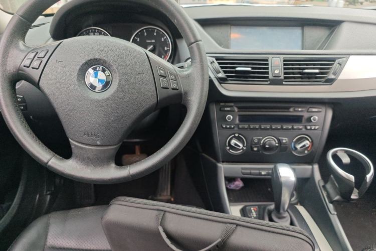 Used BMW X1 2013 sDrive18i Fashion Model Center Console