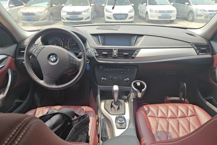 Used BMW X1 2013 sDrive18i Fashion Model Center Console