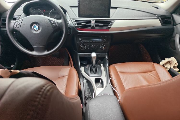 Used BMW X1 2013 sDrive18i Fashion Model Center Console